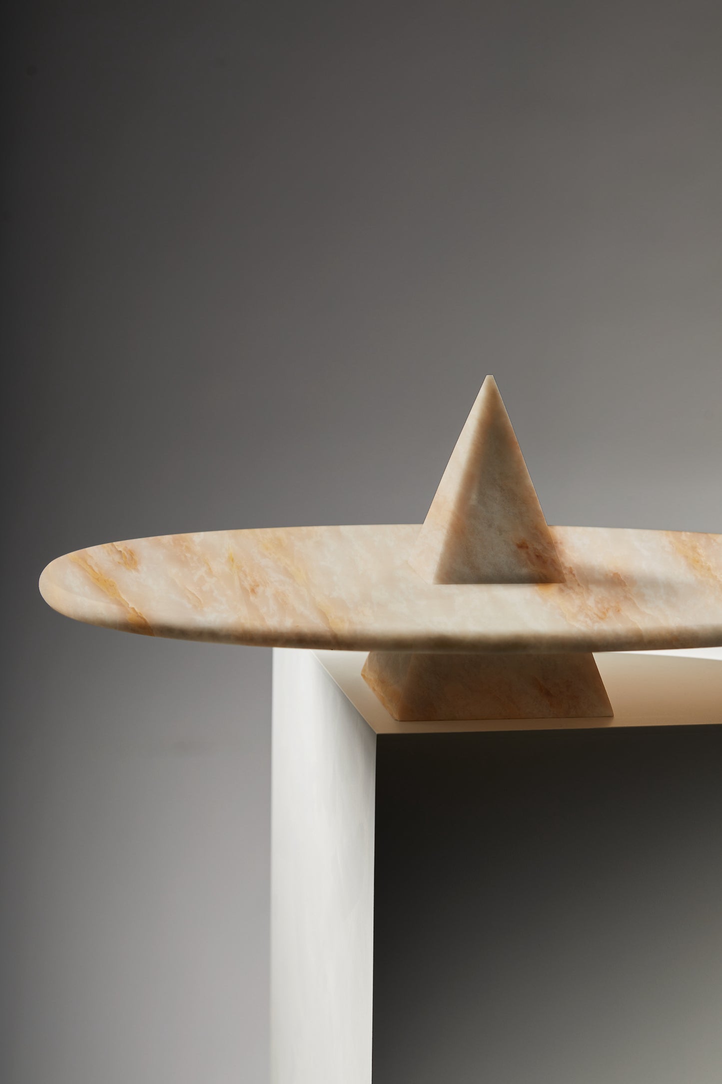 Forma - Geometric 3D Display Tray