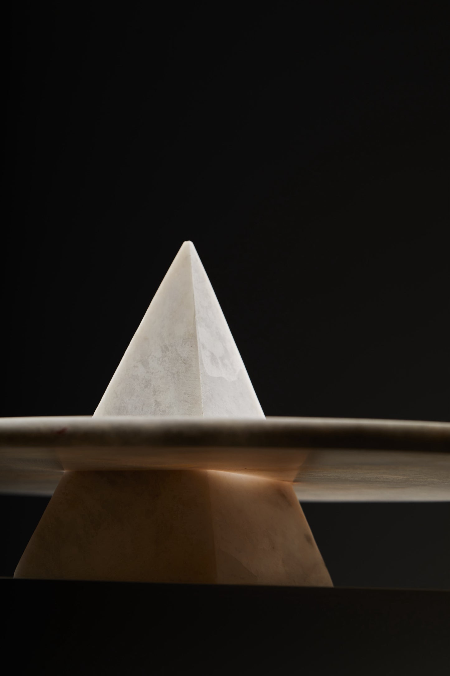 Forma - Geometric 3D Display Tray