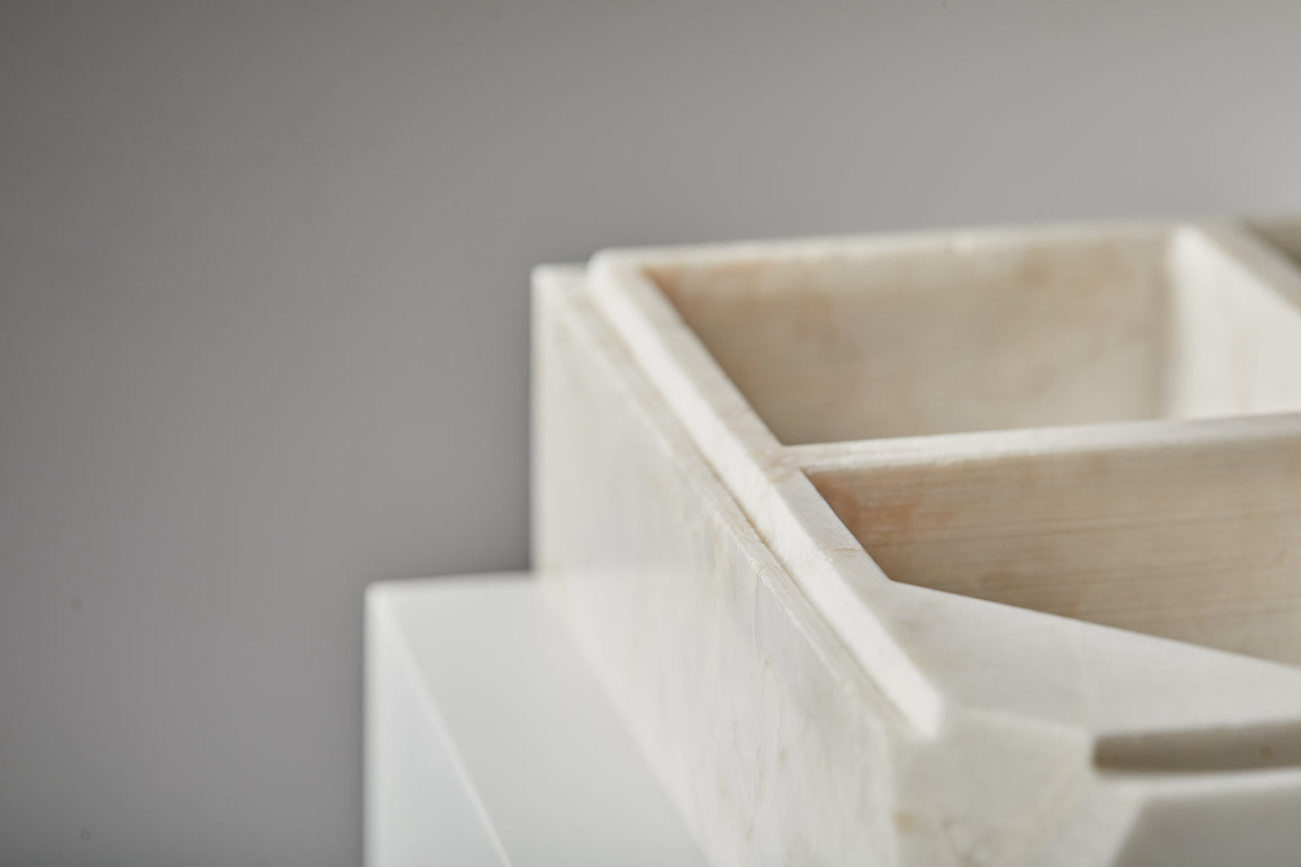 LineaBox - Linear Cut Jewelry Box